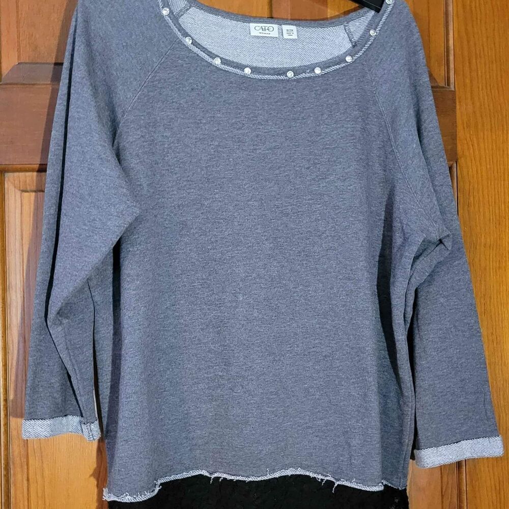 Women's Size 18/20 Cato Woman Long Sleeve and Jewels Sweatshirt